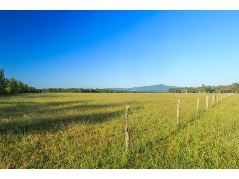 32 Grady Road, Pokolbin NSW 2320