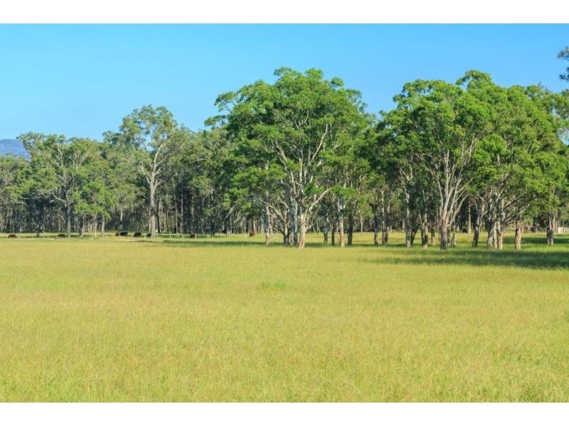 32 Grady Road, Pokolbin NSW 2320