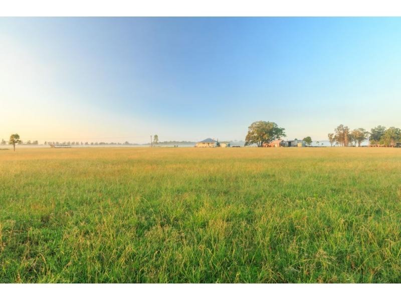 32 Grady Road, Pokolbin NSW 2320