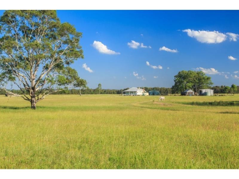 32 Grady Road, Pokolbin NSW 2320