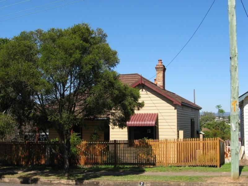 7 View Street, Cessnock NSW 2325