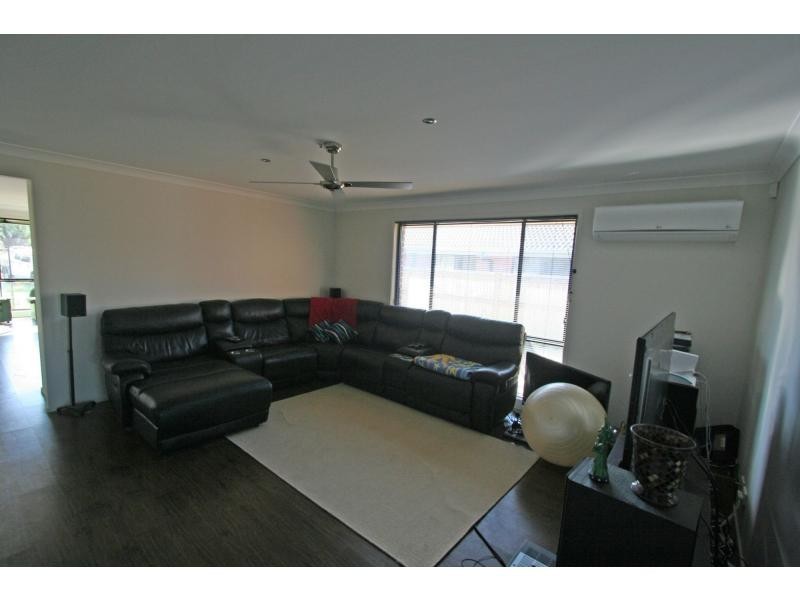49 Whitburn Street, Greta NSW 2334