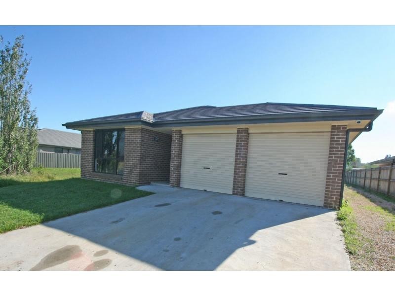 49 Whitburn Street, Greta NSW 2334