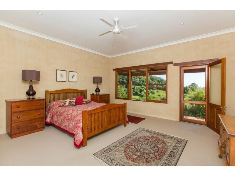 266 Bimbadeen Road, Mount View NSW 2325