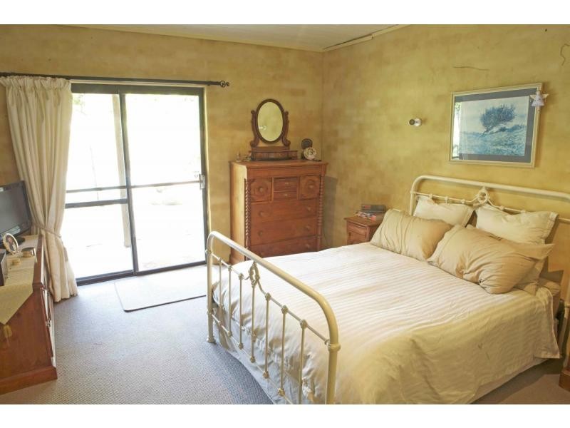 940 Milbrodale Road, Broke NSW 2330