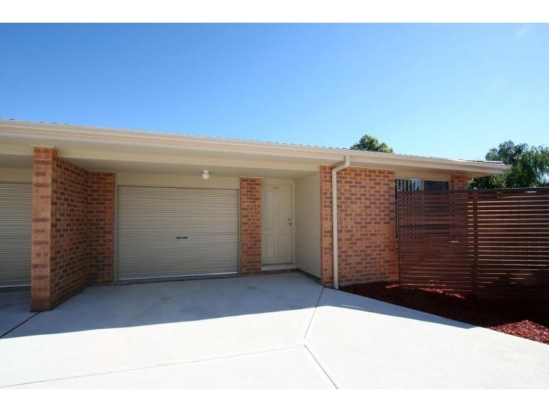 2/36A Pokolbin Street, Kearsley NSW 2325
