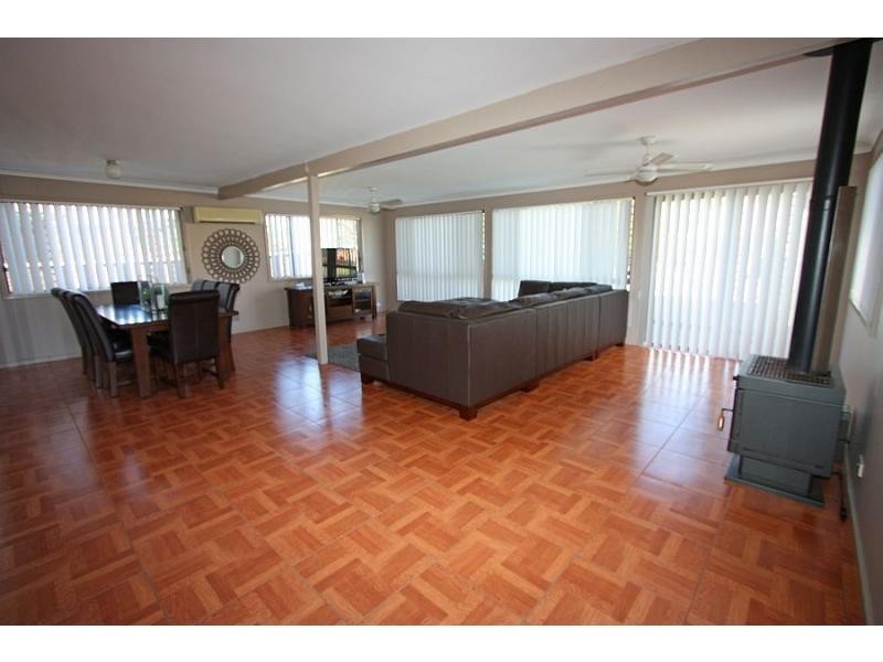 8 Adams Street, Heddon Greta NSW 2321
