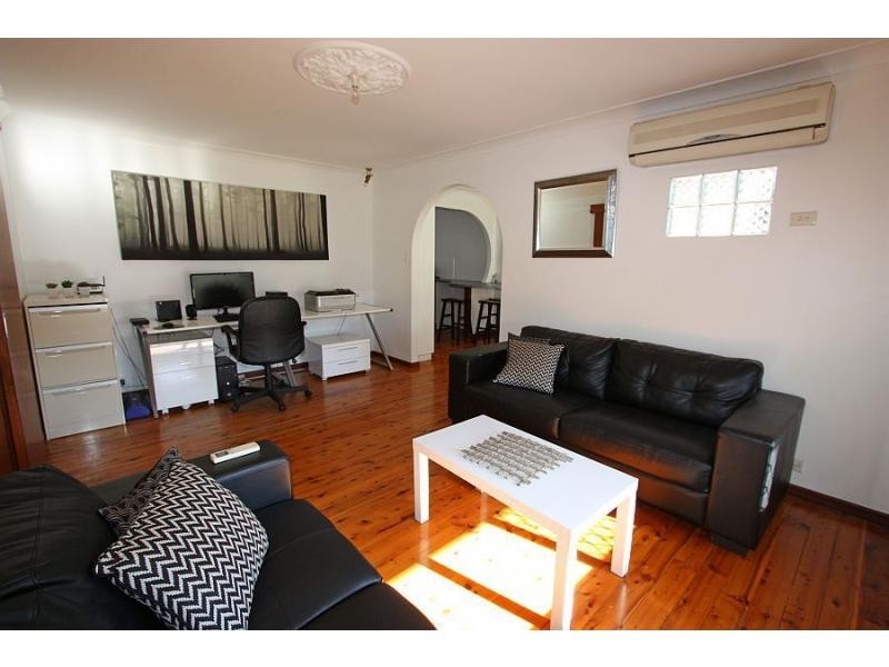 8 Adams Street, Heddon Greta NSW 2321