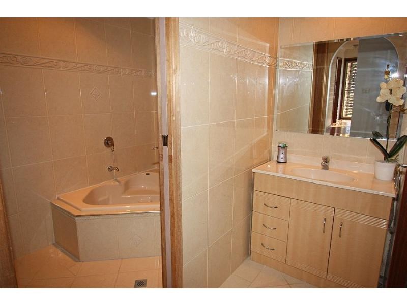 8 Adams Street, Heddon Greta NSW 2321