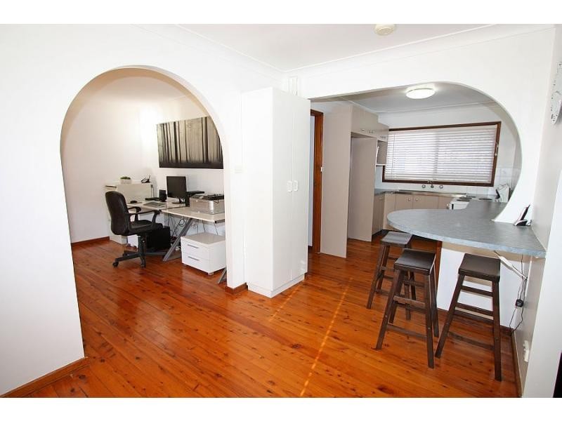 8 Adams Street, Heddon Greta NSW 2321