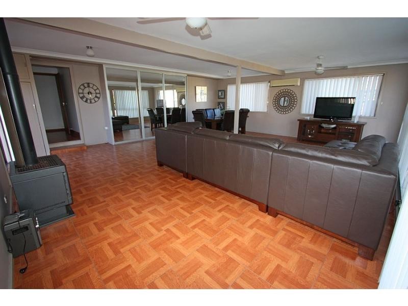 8 Adams Street, Heddon Greta NSW 2321