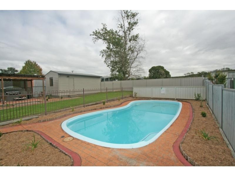 35 Northumberland Street, Neath NSW 2326