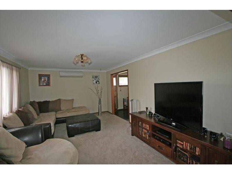 35 Northumberland Street, Neath NSW 2326