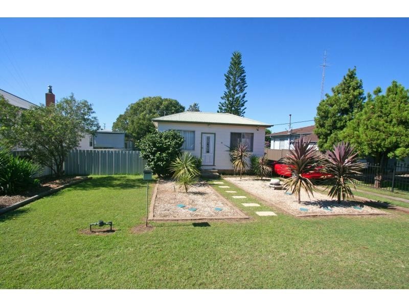 16 Blackwood Avenue, Cessnock NSW 2325