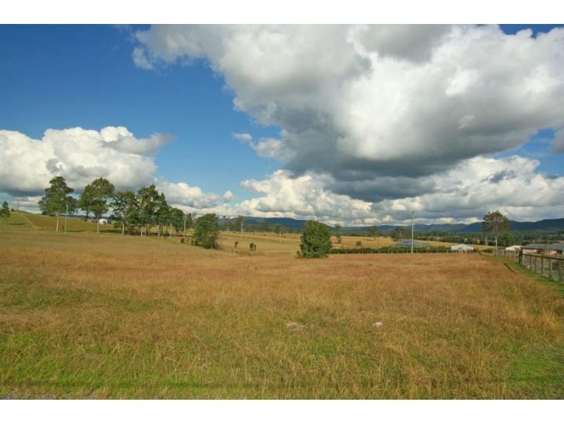 3 Eighth Avenue, Millfield NSW 2325