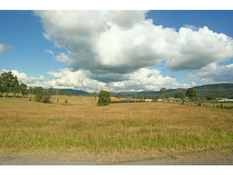 3 Eighth Avenue, Millfield NSW 2325