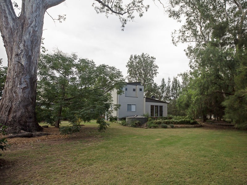 17 Cochrane Street, Broke NSW 2330