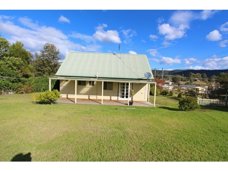 28 Second Street, Millfield NSW 2325