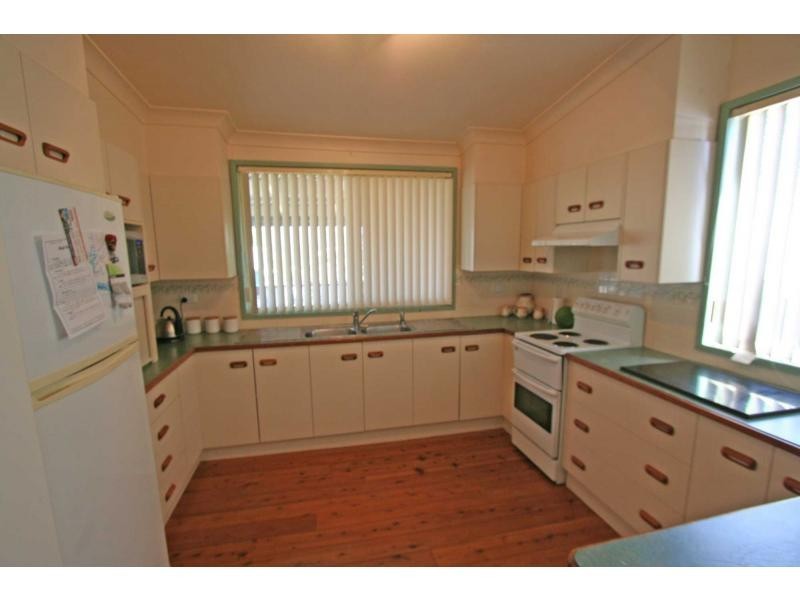 63 Desmond Street, Cessnock NSW 2325