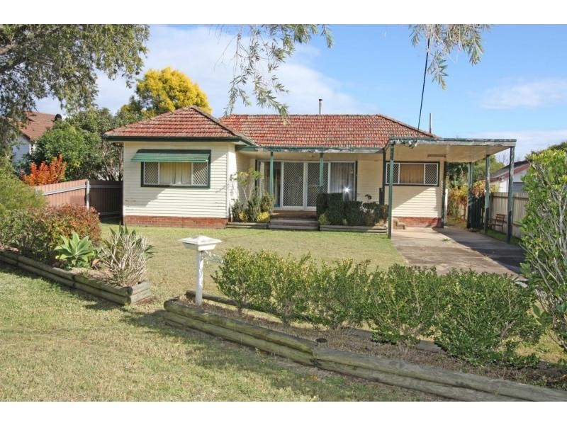 18 Condon Avenue, Cessnock NSW 2325