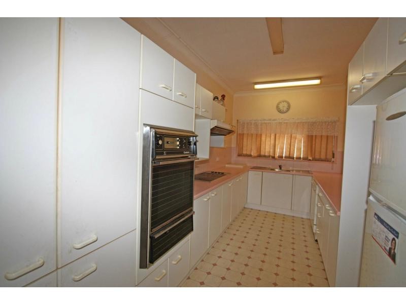 18 Condon Avenue, Cessnock NSW 2325