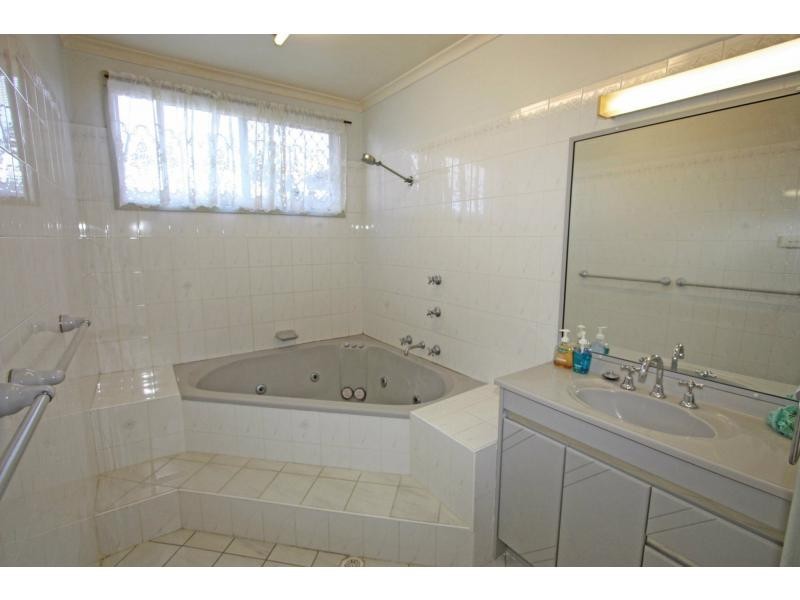 18 Condon Avenue, Cessnock NSW 2325