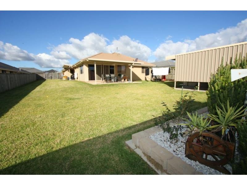 52 Poplar Level Terrace, East Branxton NSW 2335