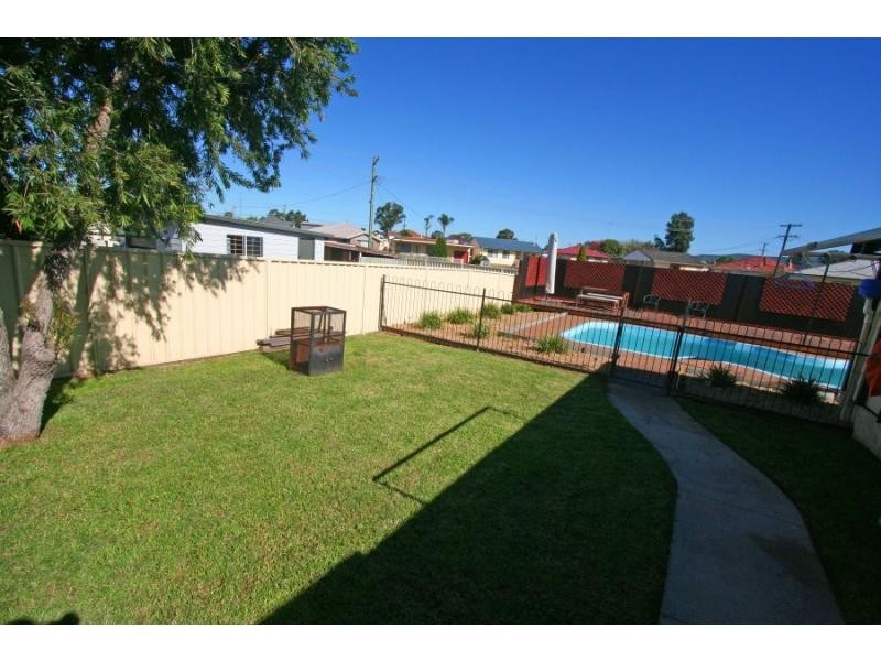 5 Mills Crescent, Cessnock NSW 2325
