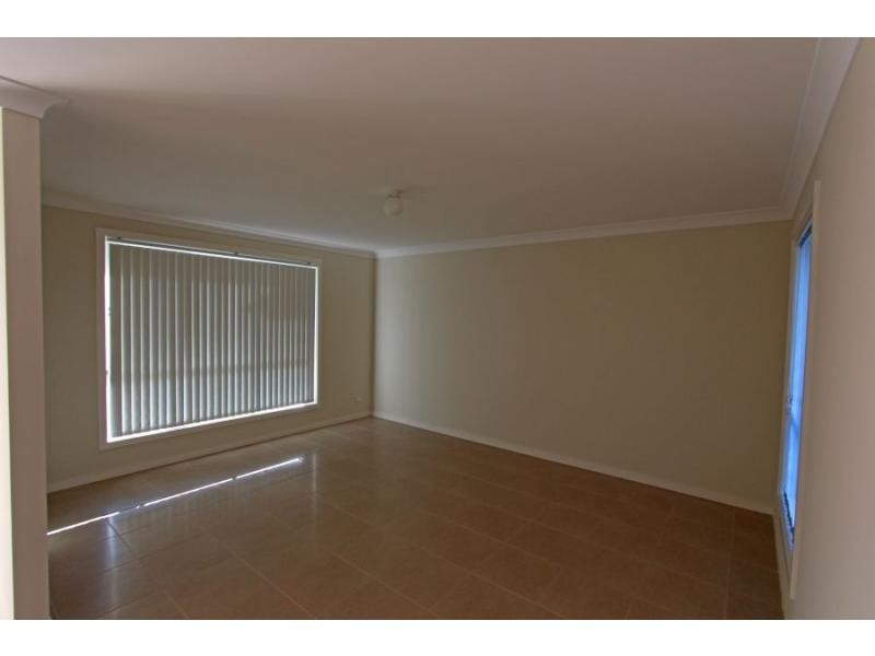 Villa 2 & 3/4 Northcote Street, Aberdare NSW 2325