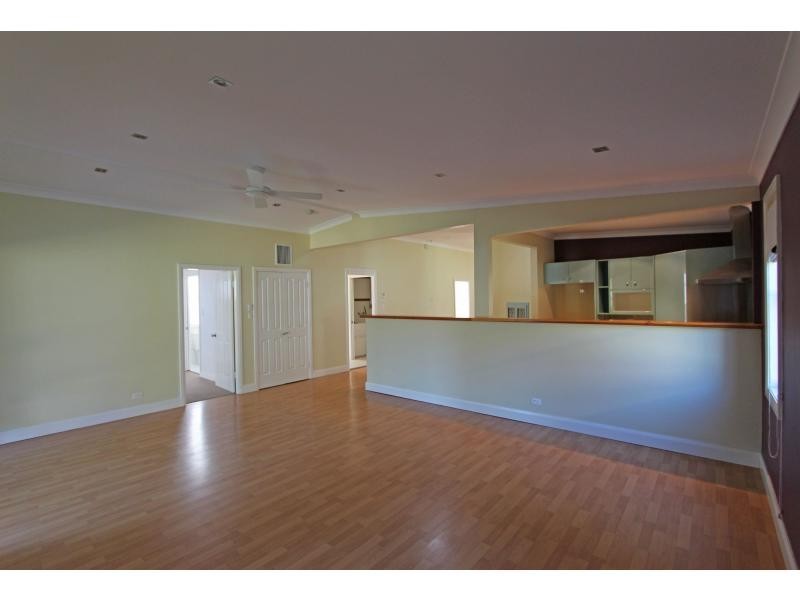 9 Boomerang Street, Cessnock NSW 2325