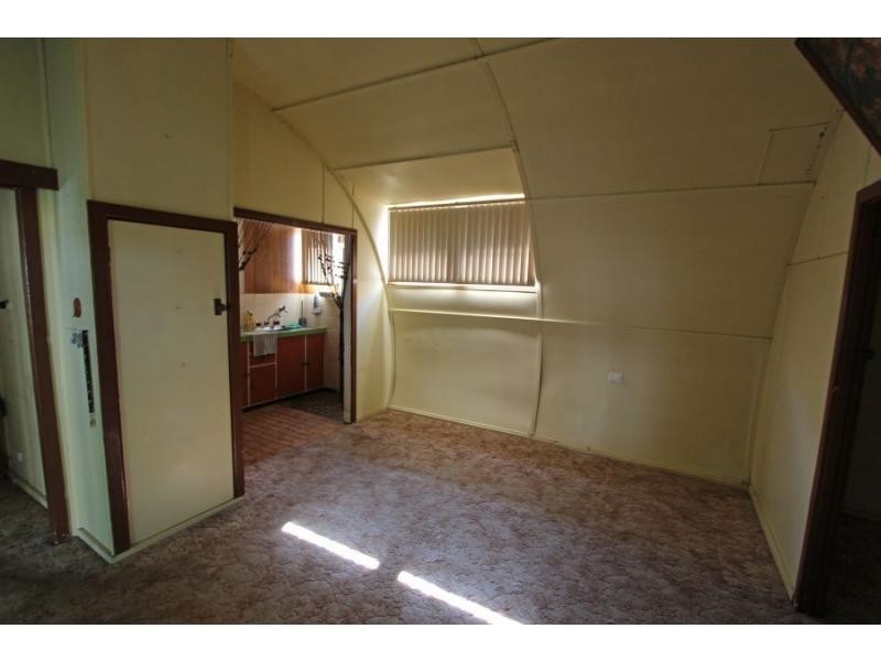 8 Macquarie Avenue, Cessnock NSW 2325