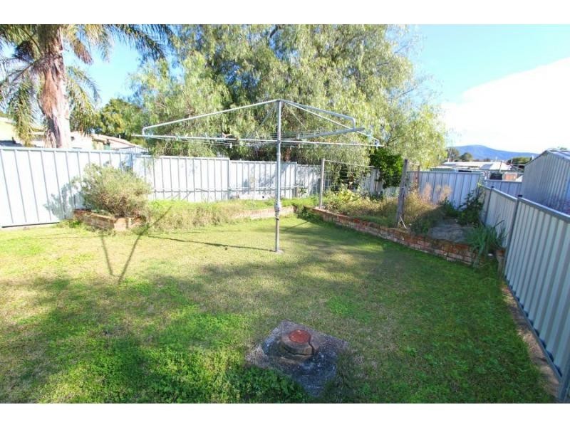 8 Macquarie Avenue, Cessnock NSW 2325