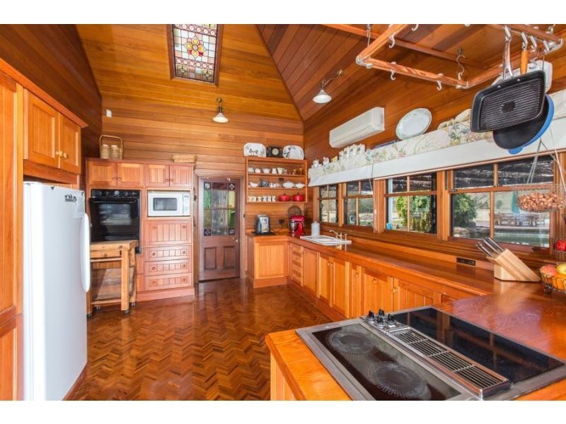 4201 Great North Road, Laguna NSW 2325