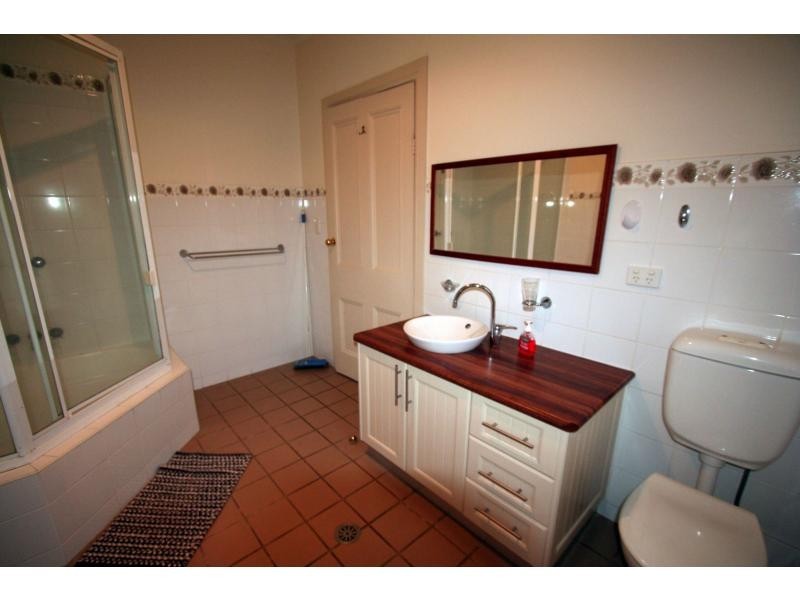 28 Hall Street, Cessnock NSW 2325