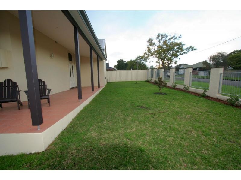 28 Hall Street, Cessnock NSW 2325