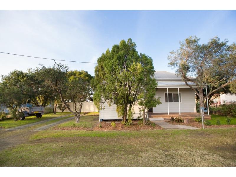 78 Love Street, Cessnock NSW 2325