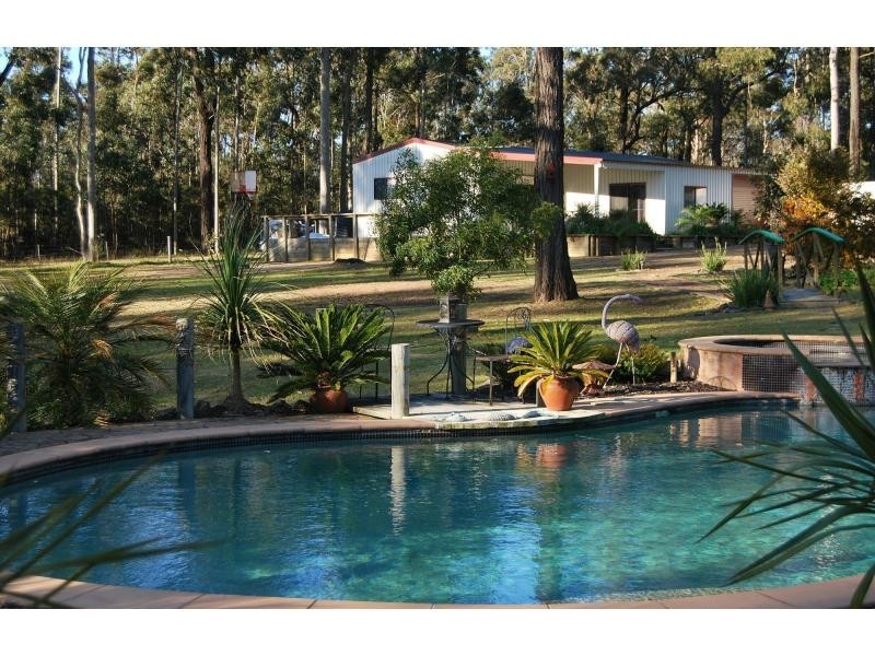 73 Hamilton Street, Ellalong NSW 2325