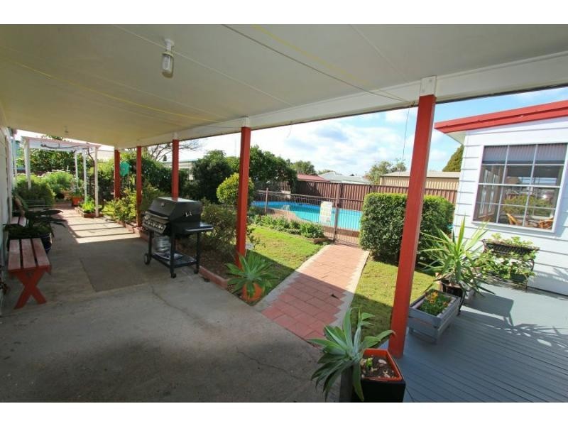 7 Guest Street, Cessnock NSW 2325
