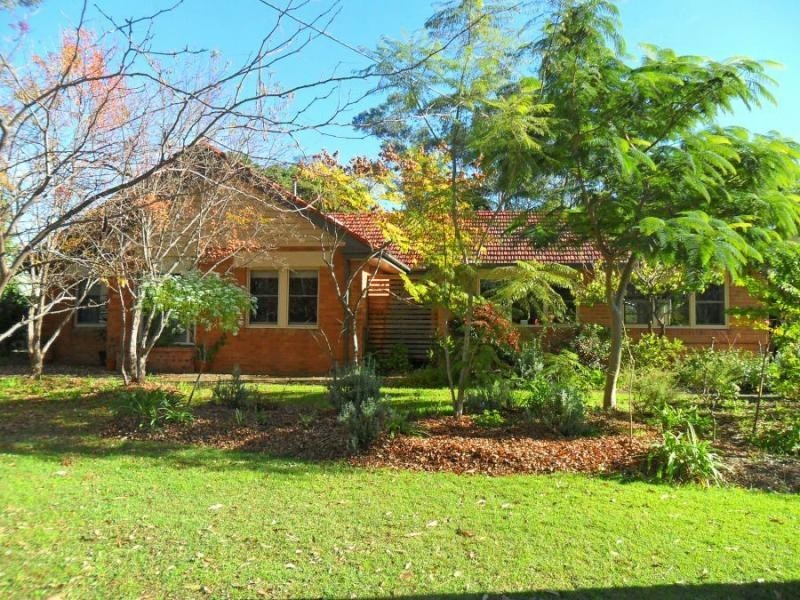 13 Camellia Close, Cessnock NSW 2325