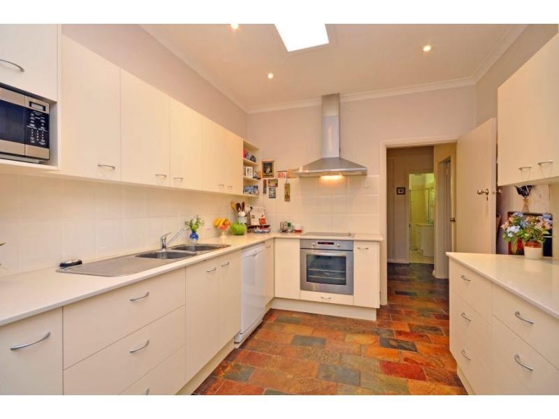 13 Camellia Close, Cessnock NSW 2325
