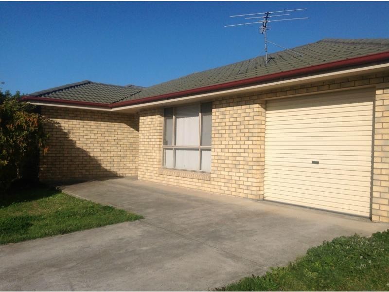 1/5 Ferguson Street, Cessnock NSW 2325