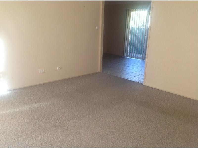 1/5 Ferguson Street, Cessnock NSW 2325