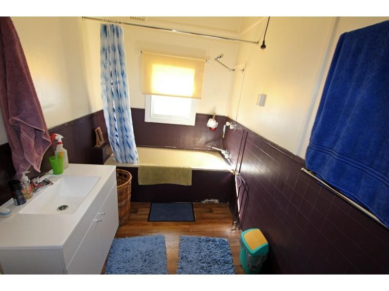 27 Adelaide Street, Paxton NSW 2325