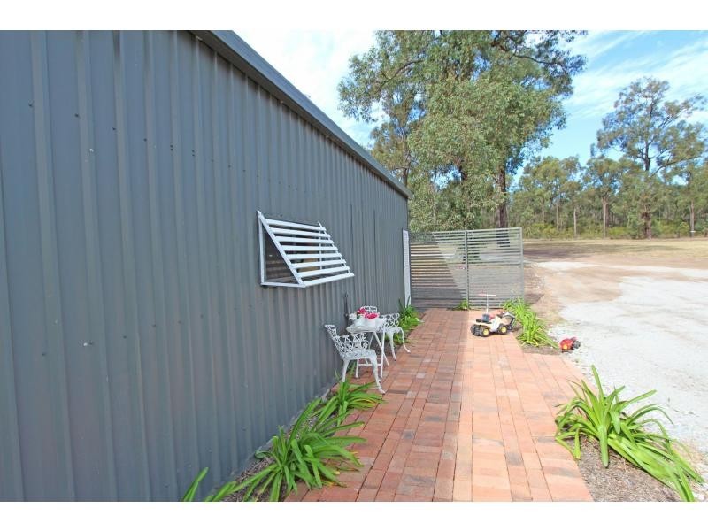 929 Old Maitland Road, Bishops Bridge NSW 2326