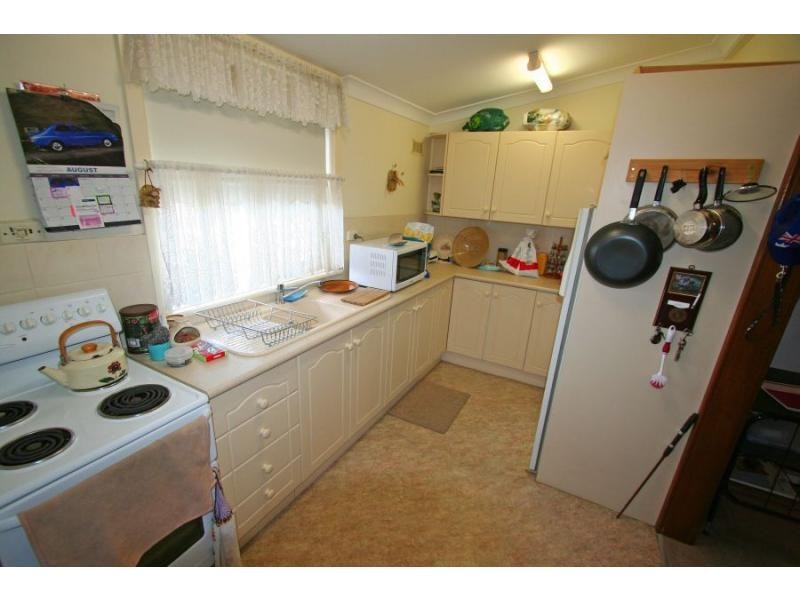 123 Cessnock Road, Abermain NSW 2326