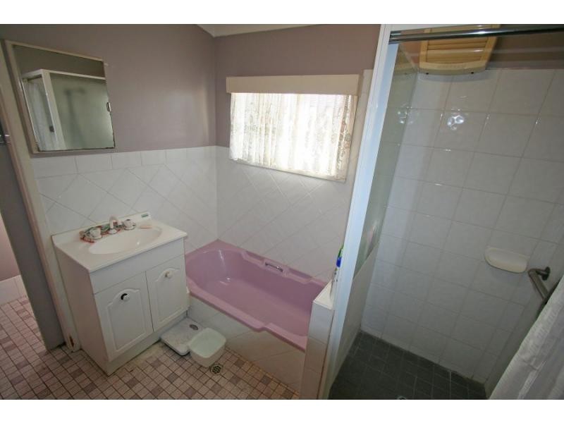 123 Cessnock Road, Abermain NSW 2326