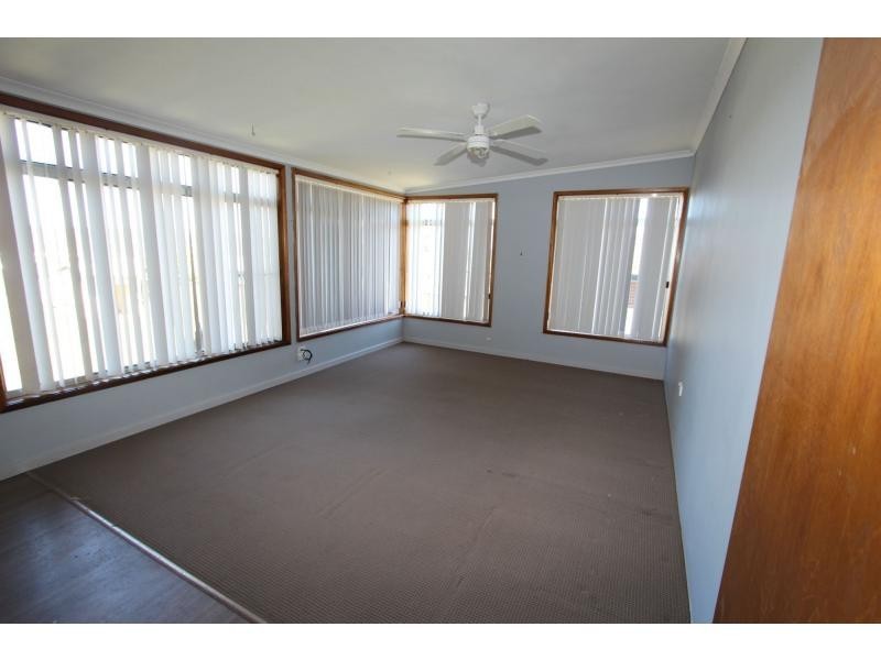 32 Kent Street, Greta NSW 2334