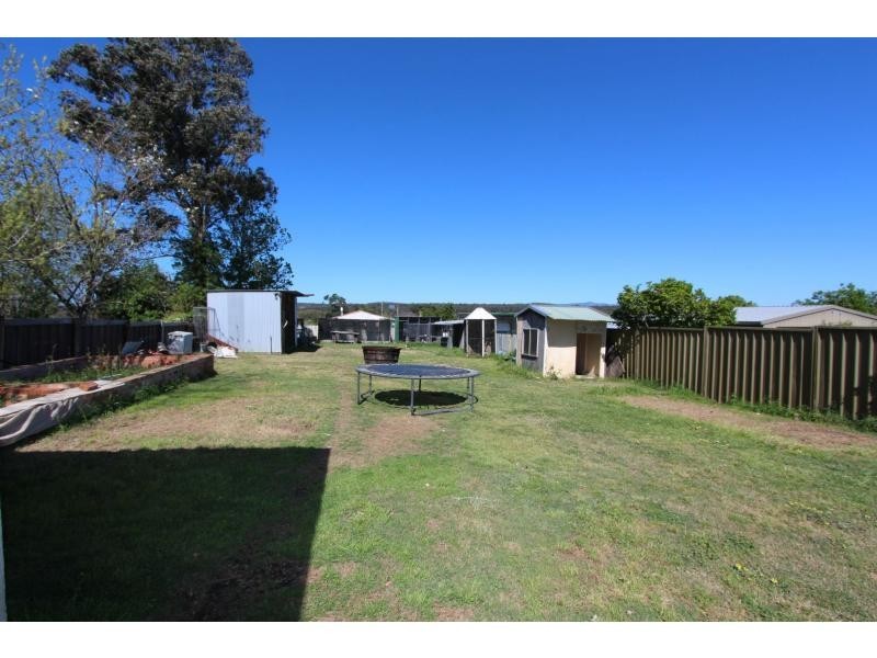 32 Kent Street, Greta NSW 2334