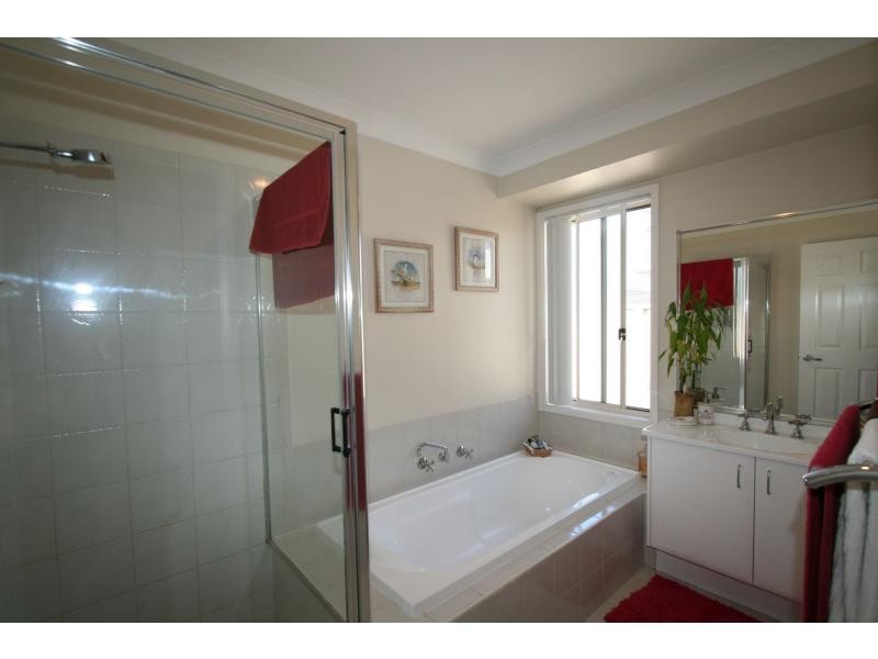 100 Hillview Road, Branxton NSW 2335