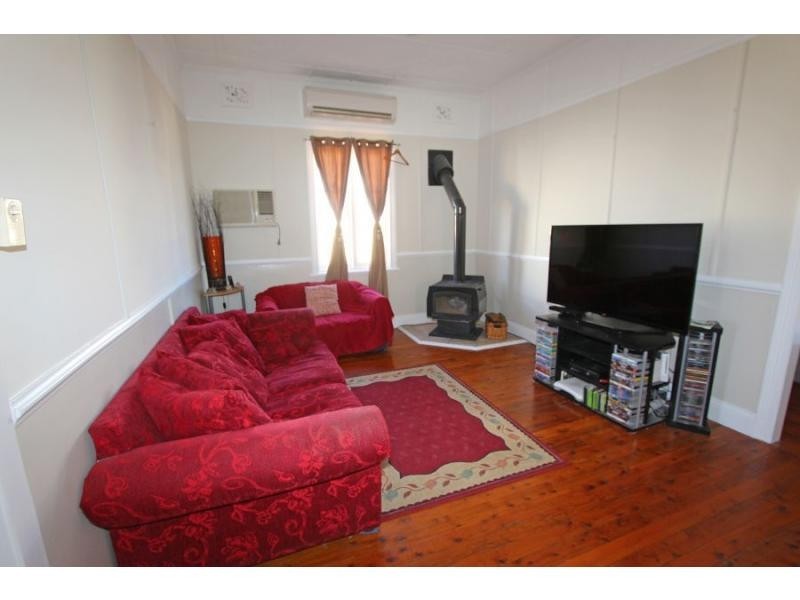 27 George Street, Cessnock NSW 2325